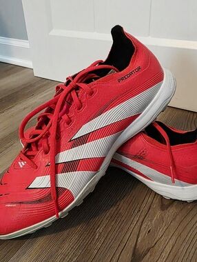 Adidas Predator League Lucid Red Soccer Cleats Men 12.5 size